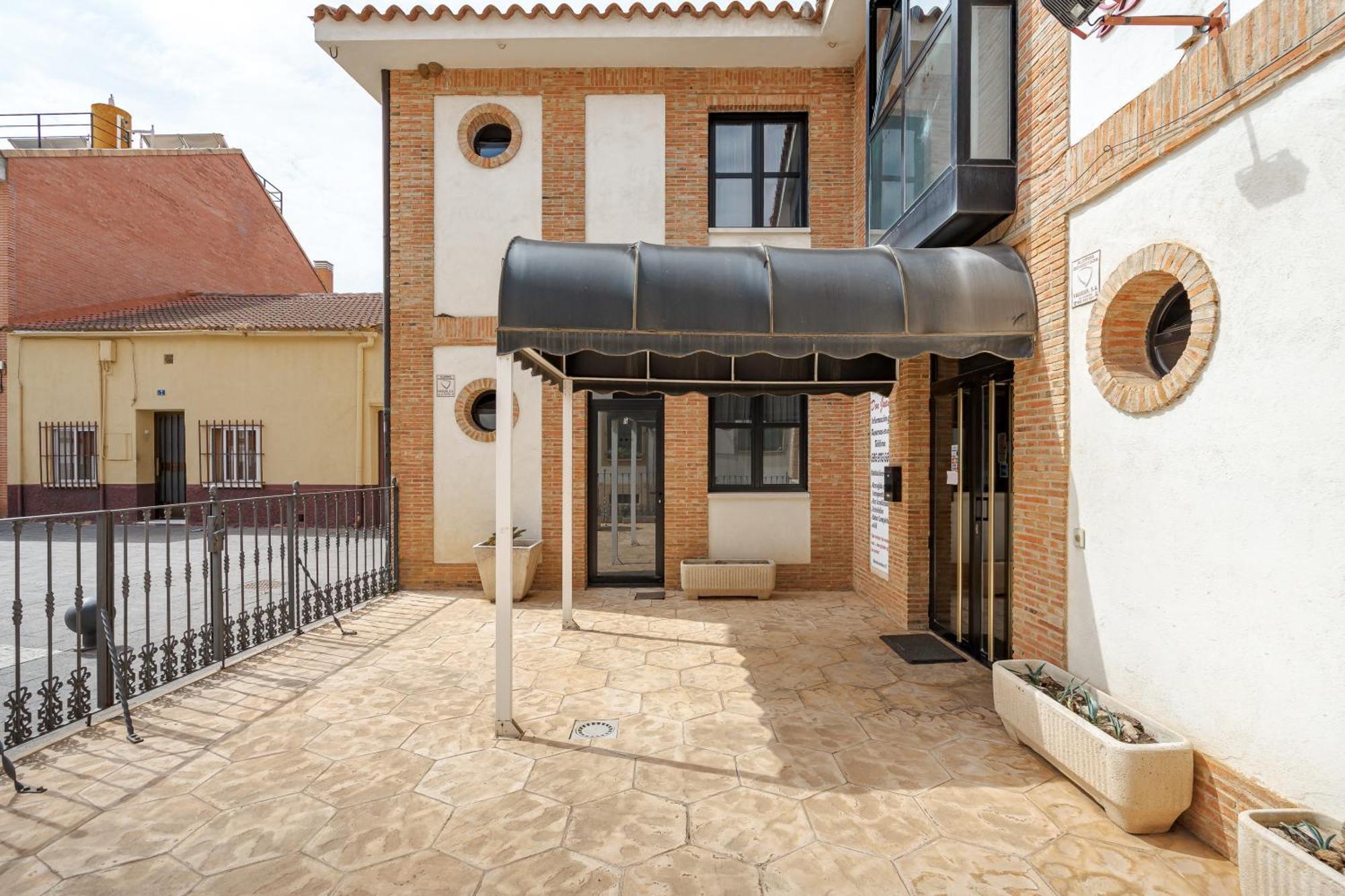 Hostal Don Juan Meco Exterior photo